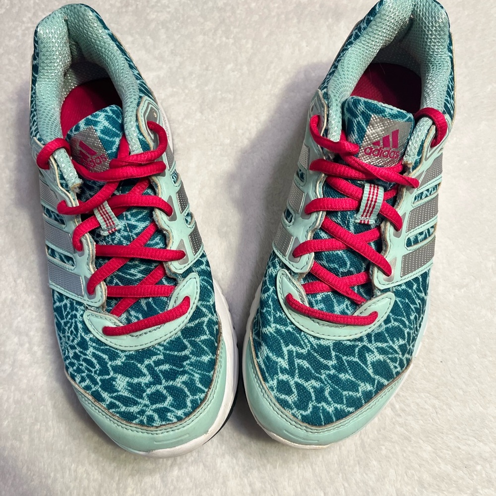 adidas Retro Running Shoes Mint Aqua Teal Pink Animal Print Women’s 6